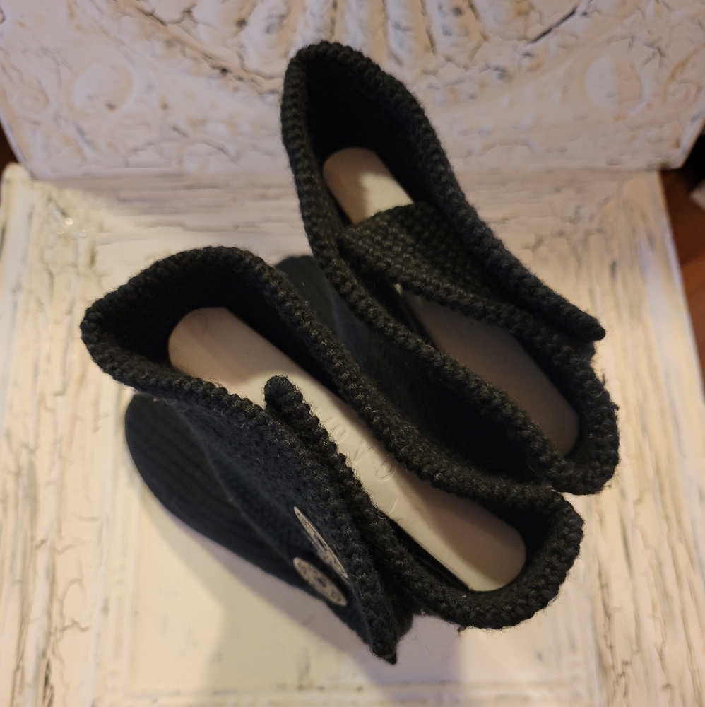 Ugg Classic Cardigan Boot 1159 - Picture 8 of 15